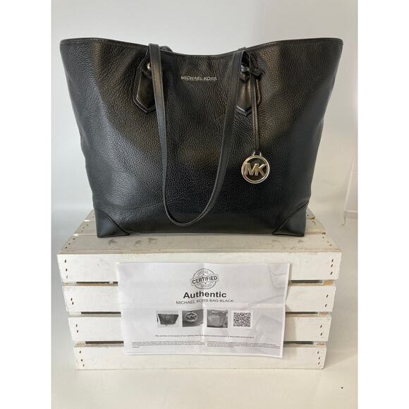 MICHAEL KORS, BLACK PEBBLED LEATHER LARGE TOTE SHOULDER BAG - Picture 1 of 12